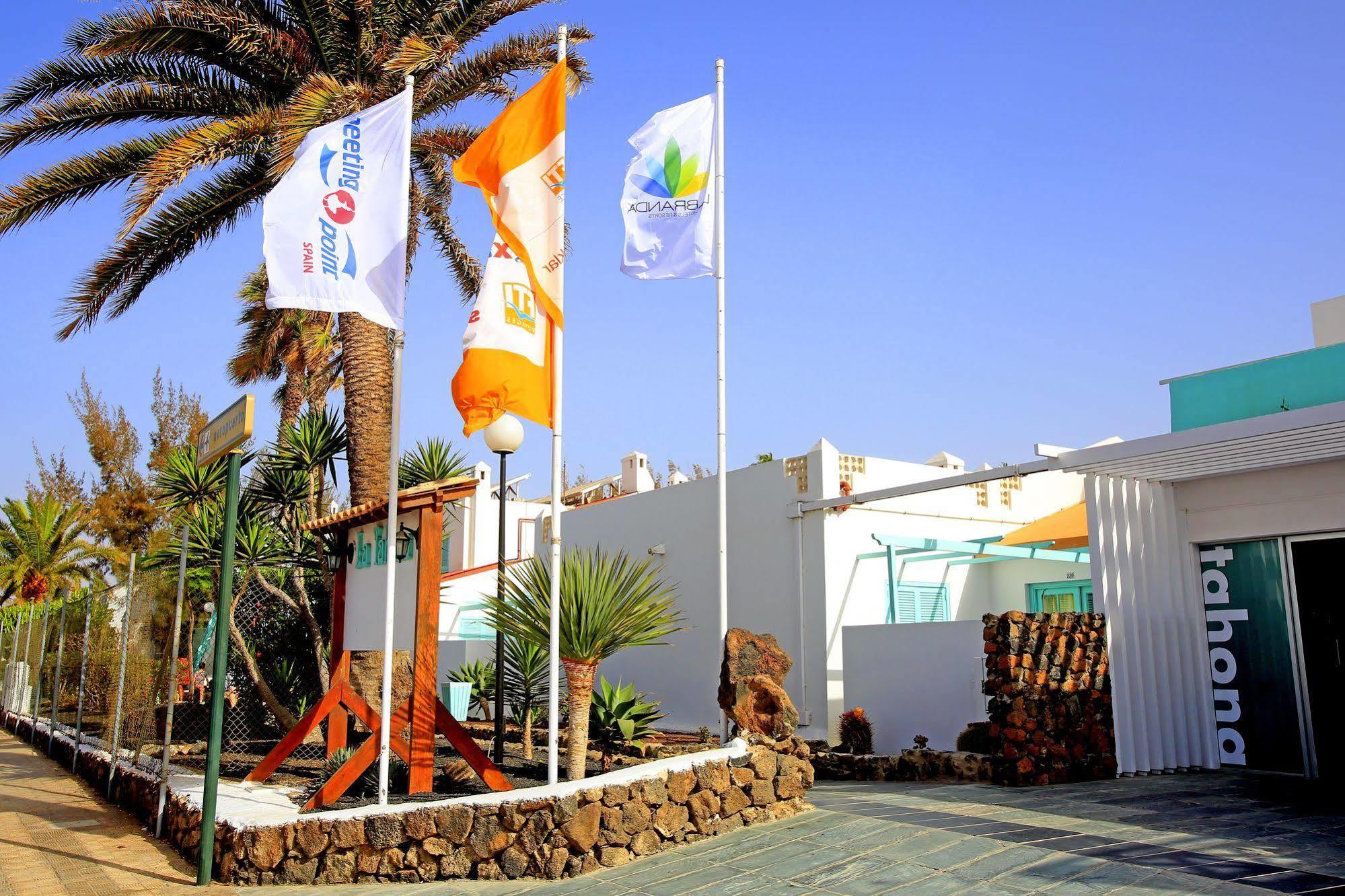Отель Smy Tahona Fuerteventura Калета-де-Фусте Экстерьер фото